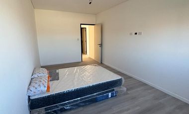 Casa 2 Dormitorios con jardín - Sarmiento 900 - Estancia Las Moras - Ricardone | Venta