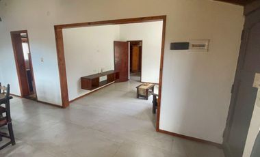 Av. Juan Chapar esq. Erramouspe - Parquemar - Miramar