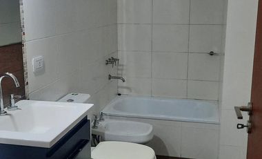 Departamento en Venta Castelar Amplio Monoambiente divisible- Apto Crédito. Apto profesional