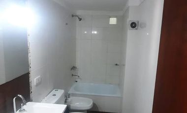 Departamento en Venta Castelar Amplio Monoambiente divisible- Apto Crédito. Apto profesional