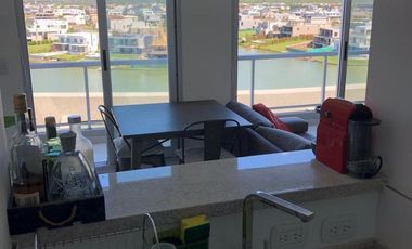Departamento de 2 ambientes y terraza propia en Acqua - Islas del Golf