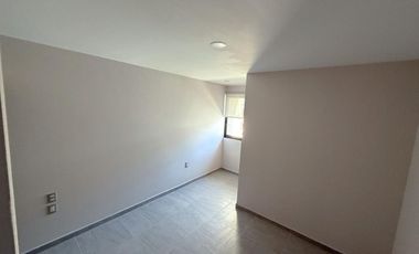 Renta Casa Nueve en Zakia