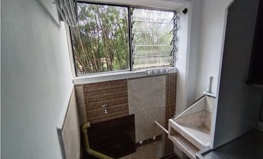 SE ARRIENDA APARTAMENTO DUPLEX EN ENVIGADO SECTOR EL CONSUELO P6
