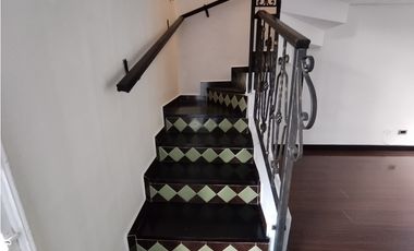 SE ARRIENDA APARTAMENTO DUPLEX EN ENVIGADO SECTOR EL CONSUELO P6