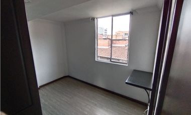 SE ARRIENDA APARTAMENTO DUPLEX EN ENVIGADO SECTOR EL CONSUELO P6