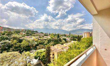 Apartamento para la venta en Envigado, sector El Dorado piso 10