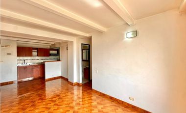 Apartamento para la venta en Envigado, sector El Dorado piso 10