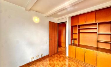 Apartamento para la venta en Envigado, sector El Dorado piso 10