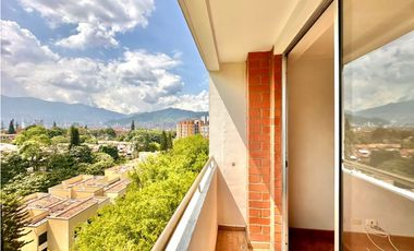 Apartamento para la venta en Envigado, sector El Dorado piso 10