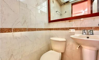 Apartamento para la venta en Envigado, sector El Dorado piso 10