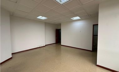 OFICINA PARA LA RENTA EN EDIFICIO EL DIARIO DEL OTUN-PEREIRA