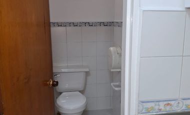 LOCAL EN ARRIENDO ENVIGADO CENTRO 140 METROS