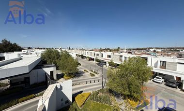 CASA EN VENTA AL NORTE EN TRENTO RESIDENCIAL