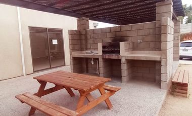 Los Aromos 1345 (1 Est ) [2508-5]