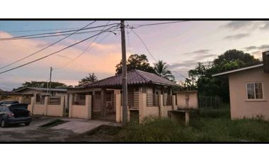 VENTA DE CASA EN DAVID CERCADA Y CON PORTON ELECTRICO