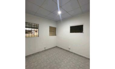 ALQUILO CASA EN SAN ANTONIO