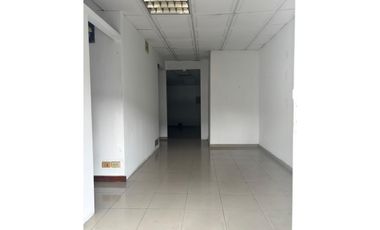 EL INGENIO / AVE LA PAZ / 60M2 / DIVISIONES / SOBRE VIA / VACIO
