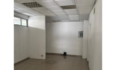 EL INGENIO / AVE LA PAZ / 60M2 / DIVISIONES / SOBRE VIA / VACIO