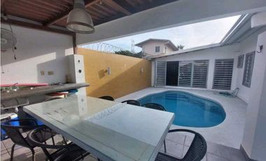 VENTA DE CASA EN CONDADO DEL REY CON PISCINA 319m2 JP