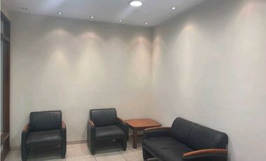 ALQUILO OFICINA EN TORE GENERALI DE 340 M2