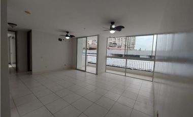 SE ALQUILA APARTAMERNTO EN EL BOSQUE, PH ALTAVISTA TOWER