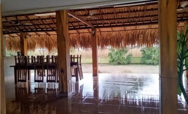 VENTA DE HERMOSA CASA FINCA EN PALMA DE VINO MONTERIA