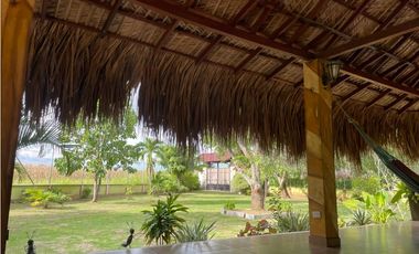 VENTA DE HERMOSA CASA FINCA EN PALMA DE VINO MONTERIA