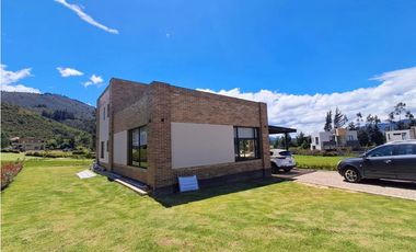 CASA EN VENTA EN SOPO