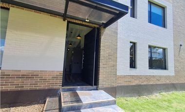 CASA EN VENTA EN SOPO