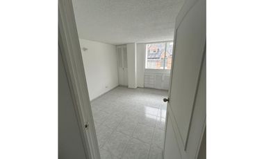 SE VENDE APARTAMENTO BARRIO ALHAMBRA BOGOT