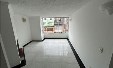 SE VENDE APARTAMENTO BARRIO ALHAMBRA BOGOT