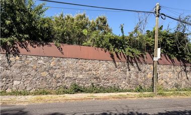 CUERNAVACA CASA EN VENTA PARA REMODELAR “R.