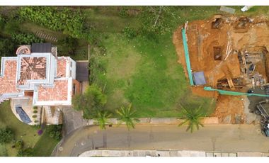 Lote en parcelación cola del zorro