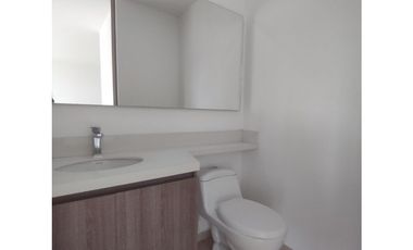 APARTAESTUDIO EN ARRIENDO SECTOR LOMA DEL ESCOBERO - ENVIGADO