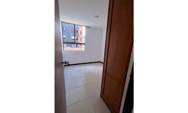 SE ARRIENDA HERMOSO APARTAMENTO EN ENVIGADO