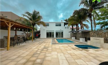 CASA POR ESTRENAR EN ALQUILER - URB PORTAL DEL SOL - MANTA