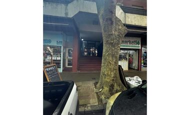 Calle 56 entre 9 y 10 - Departamento en Venta