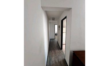 Calle 56 entre 9 y 10 - Departamento en Venta