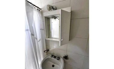 Calle 56 entre 9 y 10 - Departamento en Venta