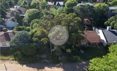 LOTE MULTIFAMILIAR / NIZA Y ESTOCOLMO