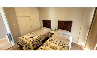 Alquiler temporario hermoso departo con vista al mar.