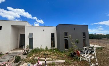 Casa en Arriendo en CONDOMINIO RESERVA RIPAMONTI