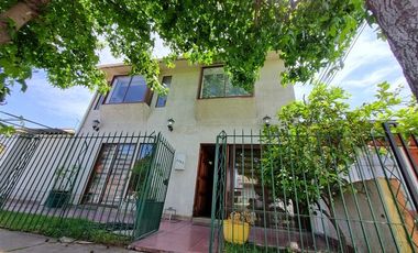 Casa en Venta en Carlos Cariola