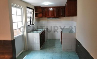 Casa en venta sector Carapungo