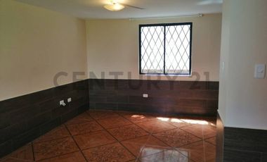 Casa en venta sector Carapungo