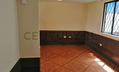 Casa en venta sector Carapungo