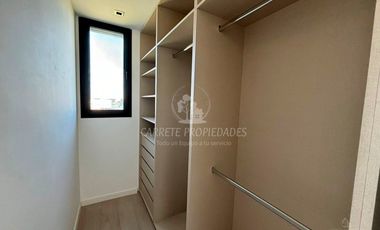 Espectacular Casa de Diseño en Área 5, Barrio San Sebastián. No te la Pierdas!!