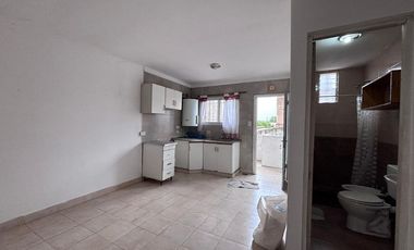 Departamento Tipo Casa en alquiler en Gerli Este