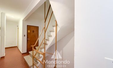 Depto 2 amb. al frente con balcón en Juan B Justo y Buenos Aires