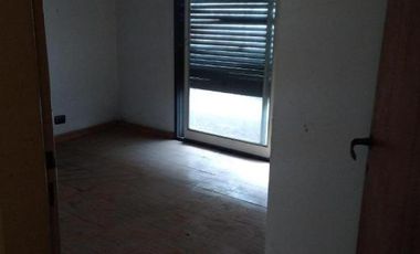 Dúplex en venta- 3 Dormitorios 2 Baños - 248Mts2 - Bernal